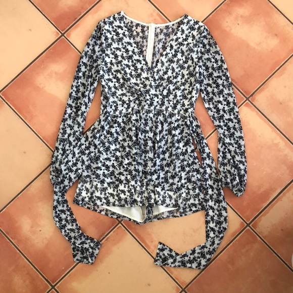 Long sleeved romper - Picture 3 of 5